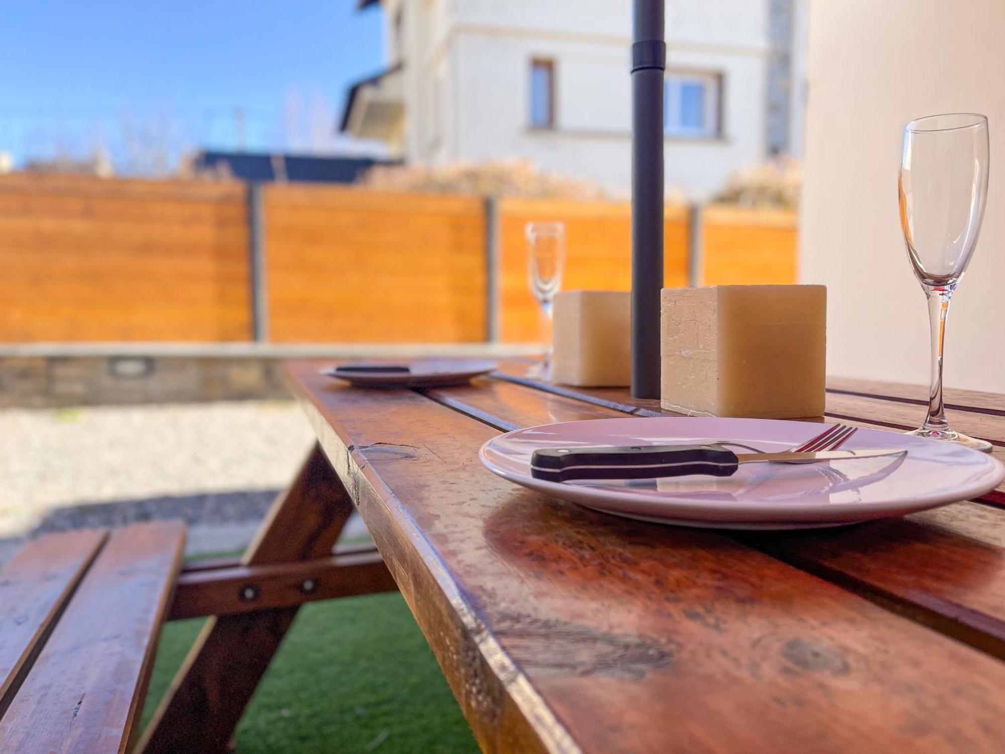부흐-마담 Bonita Casa. Gran Jardin. Con Wifi. 빌라 외부 사진